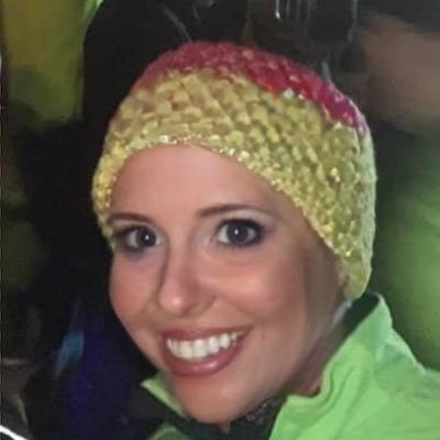 lynn_gray's profile picture. 