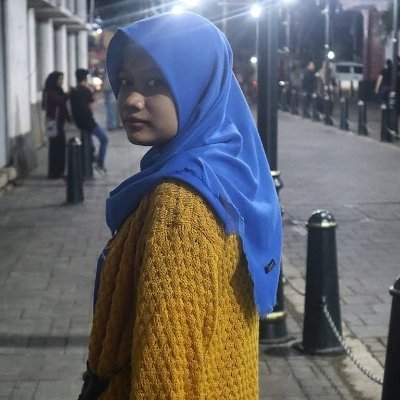 fifitrisay's profile picture. @fitrihn__