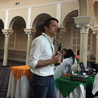 Creo en el cambio del mundo desde la Gerencia de #Proyectos, la #Economía de triple impacto y #Educación de calidad.