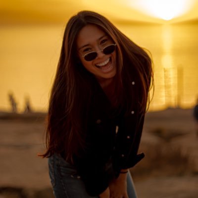 kellieemontiel's profile picture. 