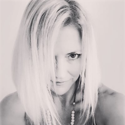 shannonkellywr1's profile picture. Truth Seeker. Knowledge is power!🙌🏼  Designer at Closets by Design🖊📏  Mom and Wife 💖