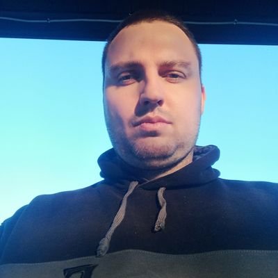 Bogdan_Drey's profile picture. Partizana ljubitelj, advokat i roditelj.
Zar ne zvuči k'o balada moja biografija?