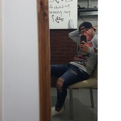 Hincha de Racing como franccella, papá de Isabella🦄 siempre Géminis nunca libra
