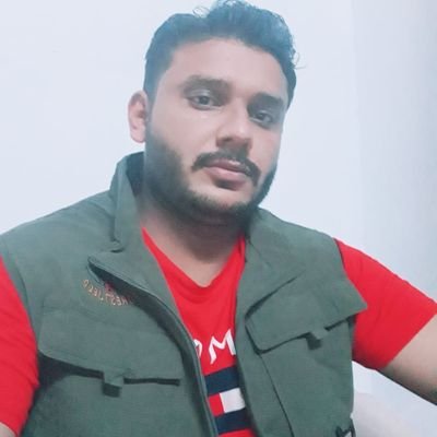 rabailkhanabr0's profile picture. سي جيءَ جيارا ماڻهو ها ، سي سڀ کان پيارا ماڻهو ها،
جن ساهه ڏئي ، ويساهه ڏنو ، جي دل ۾ درد دُکائي ويا.

ڇا نعرا ها ڇا نينهن هُيا ! هئه مڙس هُيا يا شينهن هُيا!
جي