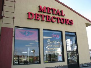 RustyProspector's profile picture. Rusty's Gold & Treasure Hunting Supply, your local source for Minelab metal detectors, gold prospecting equipment and rockhound supplies.