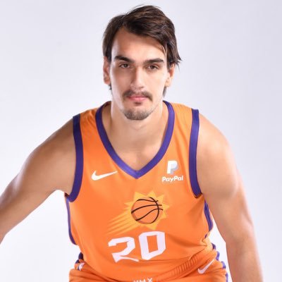 Official Twitter page of Dario Šarić Croatian basketball player for the Phoenix Suns.