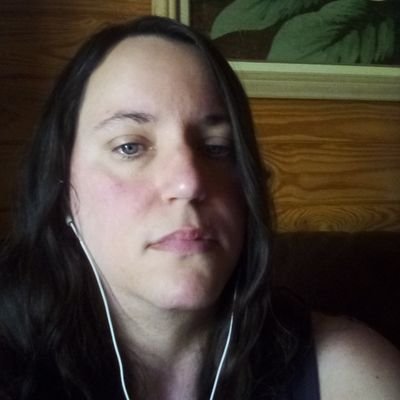 SylviaHolladay's profile picture. follow ur dreams