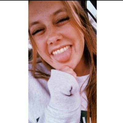 HehnEmily's profile picture. UC’21 • insta: emily_hehn