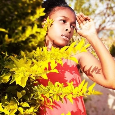 SizzyPriscy's profile picture. 