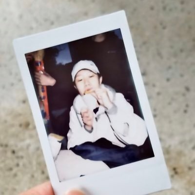 DotLinePlane852's profile picture. Sometimes draw when I’m bored🥱 Turtle lover💛