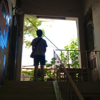 PoooooPoooooo's profile picture. 音楽やお笑いが好きな事務職です。 たまに歌っています。公衆画報@the_koushugahou