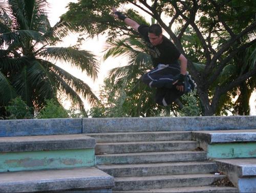 leesingR's profile picture. Me gusta vivir cada día como si fuese el último :D, Practico Patinaje Agresivo, rappel, rafting, canyoning, parapente, G4M3R, chef y proteccionista Ambiental.