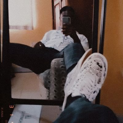 Optimumoff's profile picture. Microbiologist 🔬 || basketball 🏀 || Graphic designer 💻 || music addict 🎶🎵