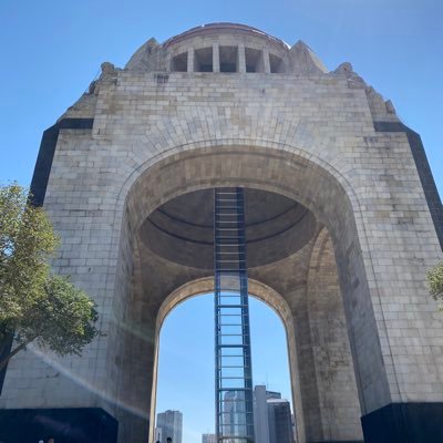 tomybecerra's profile picture. Ingeniero, Chiva de corazón, Lakers y Cowboys! Analista de closet de la política rapiñera! Viva México 🇲🇽!