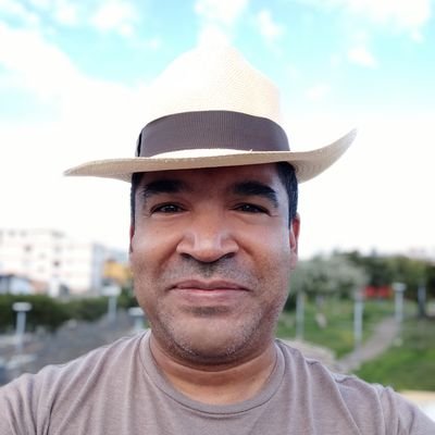 MBA. Ingeniero Industrial. Amante de las estadísticas, de la gestión de la calidad y de Latinoamérica.