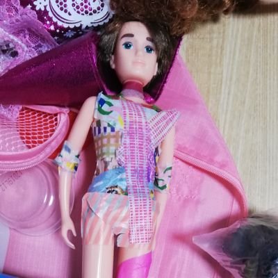 peanutsbutter23's profile picture. 毎日ブラックアウト。