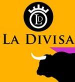 Pedro Javier Cáceres es crítico taurino y periodista. Dirige y presenta La Divisa,en Radio Intereconomía:domingos de 12 a 1. 95.1 FM
