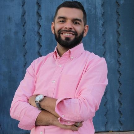 En la vida existen 2 cosas perfectas: el futbol y las mujeres. Psicólogo, speaker y chef 👨🏽💼🗣️👨🏽🍳🧔🏽 -No soy psicólogo aqui-