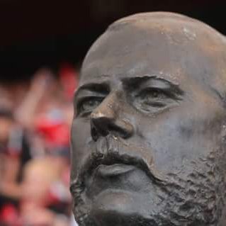 Campaign inspired by a visit to Argentina in 2002 to commemorate Kent-born Isaac Newell, who gave his name to Newell's Old Boys. A statue is our goal