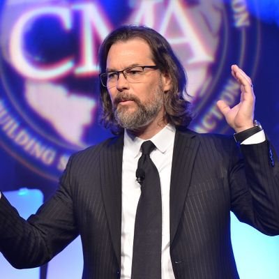 Kevin Hartman Profile