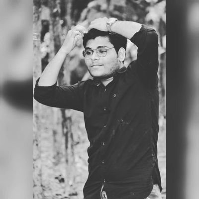 Student 📝📝
🏏🏏Sports Entertainment
....hobby-photography 📷📷