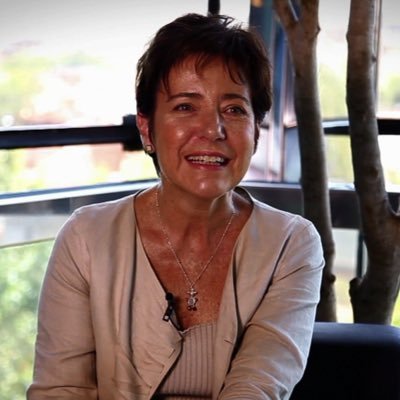 EstherVH3's profile picture. Médico (de formación). Motivaciones: personales (mis valores), sociales (mi compromiso) y científicas (aplicar la investigación y la innovación)