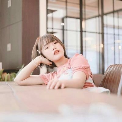 93z8EmU9vwxGe1q's profile picture. ชอบมิวสิค bnk48 มาก