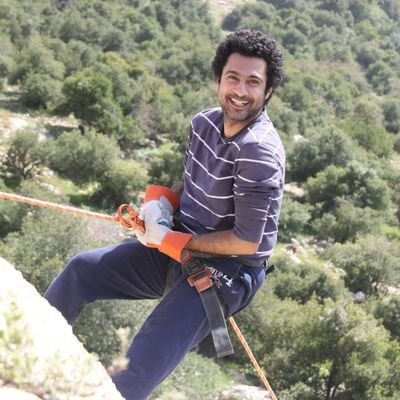 AmroKamel22's profile picture. 