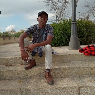 Collinsmuriuki8's profile picture. 