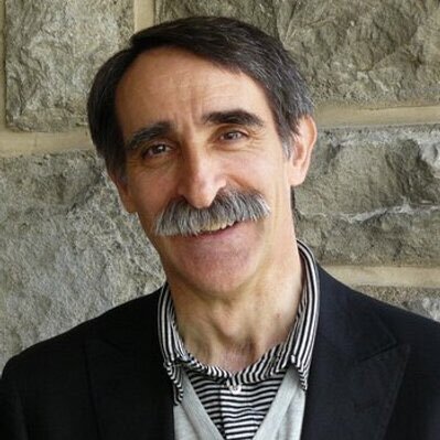 Profesor. Escritor #UNED