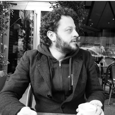 eskombro's profile picture. Esk