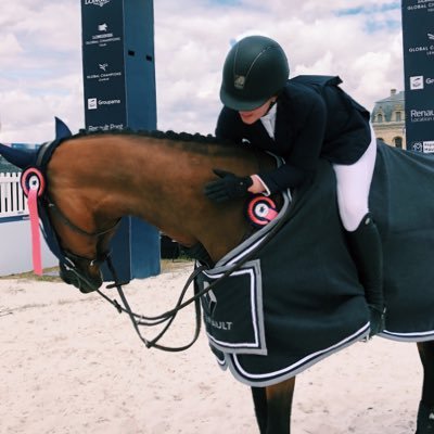 CarolineRatigan's profile picture. 