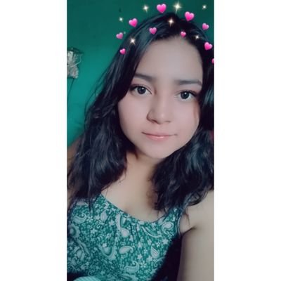 Ale80716641's profile picture. LA SONRISA ES UNA CURVA QUE  LO ENDEREZA TODO"