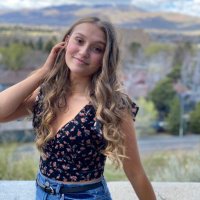 L A N I (@delanismock) 's Twitter Profile