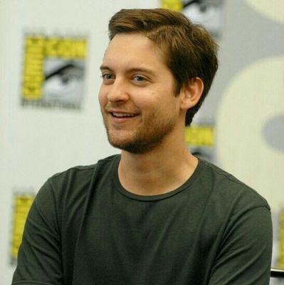 If I follow u just know that Tobey Maguire loves you