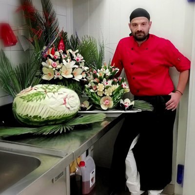 sakismageirema1's profile picture. Μαγειρεύομε απλά εύκολα και νόστιμα 
Στη σελίδα μου στο https://t.co/NBPTJa10S3  sakis mageiremata