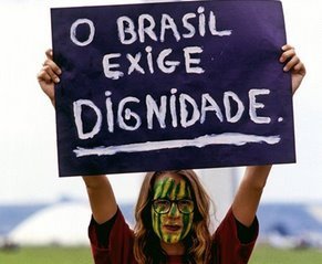 Queremos um Brasil que trabalhe para o povo e não para os politicos!!!