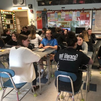 club_frontier's profile picture. The Literacy Club at the Frontier High School