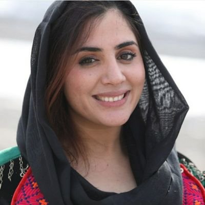preducer👩⚕️ presenter🎤 of #degdan_wa_tanor🥖on TOLO TV & YouTube channel proud to be Afghan 🇦🇫 follow me, will follow yours