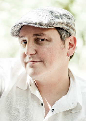 Fixing Drinks @Botanistdining. CSS Instructor. CPBA Co-founder. Bartender of the year 2008, WMIB 2012 #Bombay