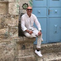 Hugo R. (@hugorefu) 's Twitter Profile