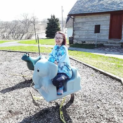 lizzaayylizzard's profile picture. 