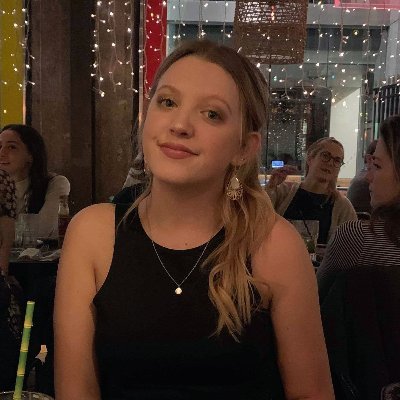 Hollyy_Lushyy's profile picture. chase your dreams