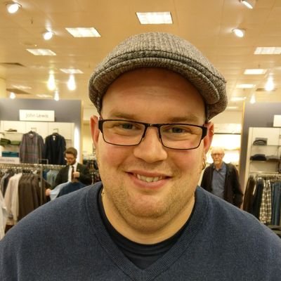 simonmclaren's profile picture. ..........