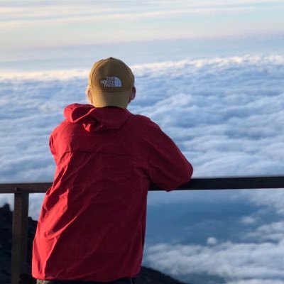 『『どこにでもいる大学生が日々の生活のクオリティを上げて成長していく過程を見届けませんか？』』