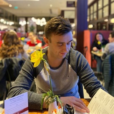 kells_adam's profile picture. Former chemist, current data scientist • Markov chain enthusiast • Irish 🇮🇪 • he/him • #BLM