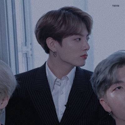 𝙻𝚓𝚔
・
・
・
➷➷𝙹𝚞𝚗𝚐𝚔𝚘𝚘𝚔
推しが生きて幸せでarmyを1番に思ってくれてるならならそれでいい人
リプ✕DM✕