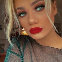 Lottie White - @lottiewhiteee Twitter Profile Photo