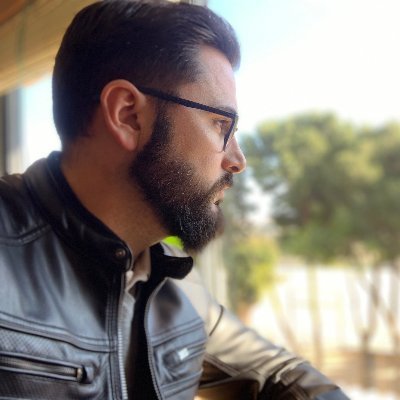 pablodiaz_88's profile picture. Apasionado maestro, divulgador, escritor y convencido del desarrollo pleno e integral del ser humano.  https://t.co/T6FeZKUiid