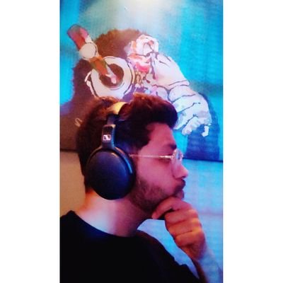 pankajvizz's profile picture. Marketer by day and Storyteller by night.